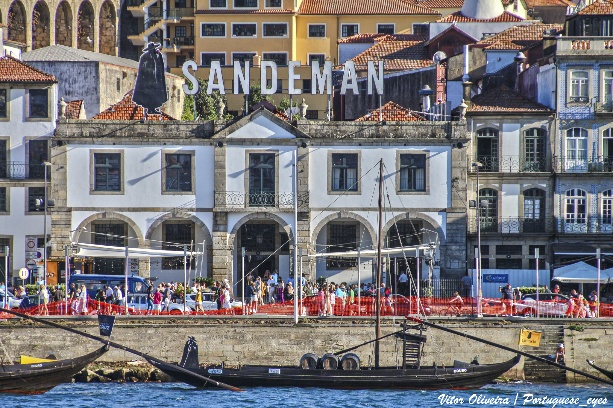 Caves Sandeman