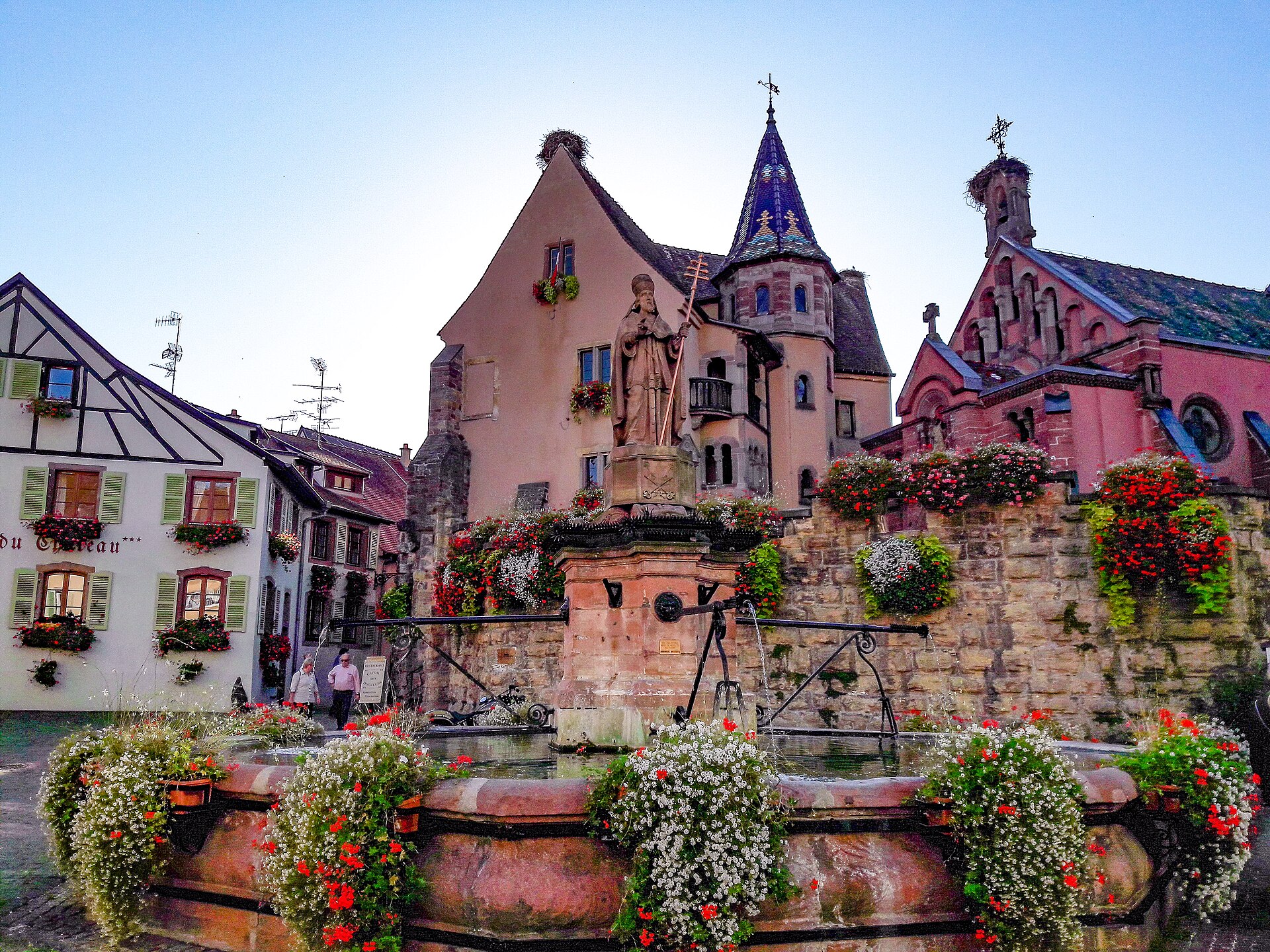 Maison Leon Baur