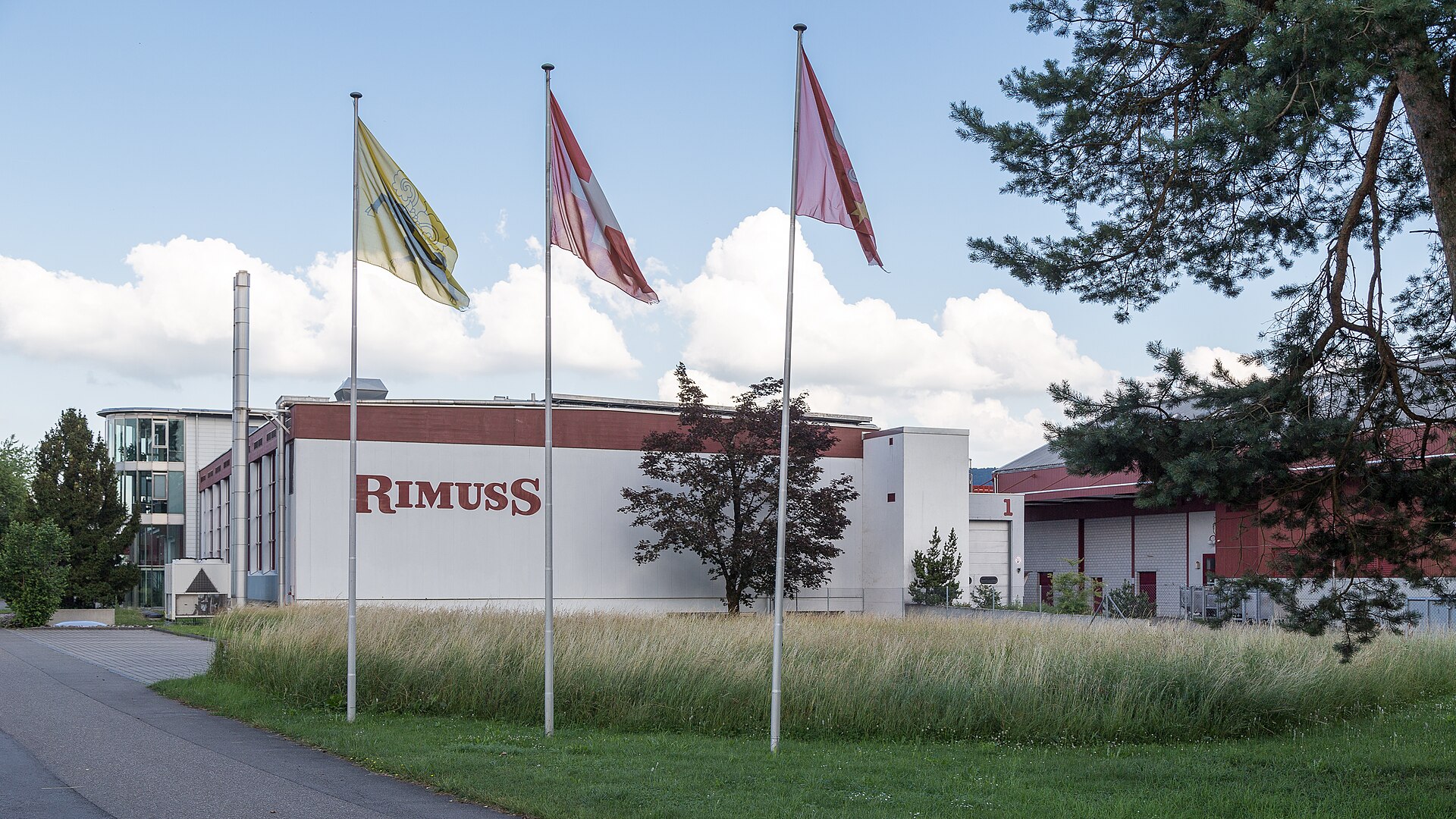 Rimuss & Strada Wein AG